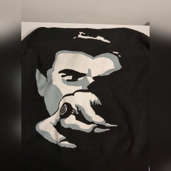 Universal Monsters Dracula Hooded Sweater Unisex - Picture 1 of 11